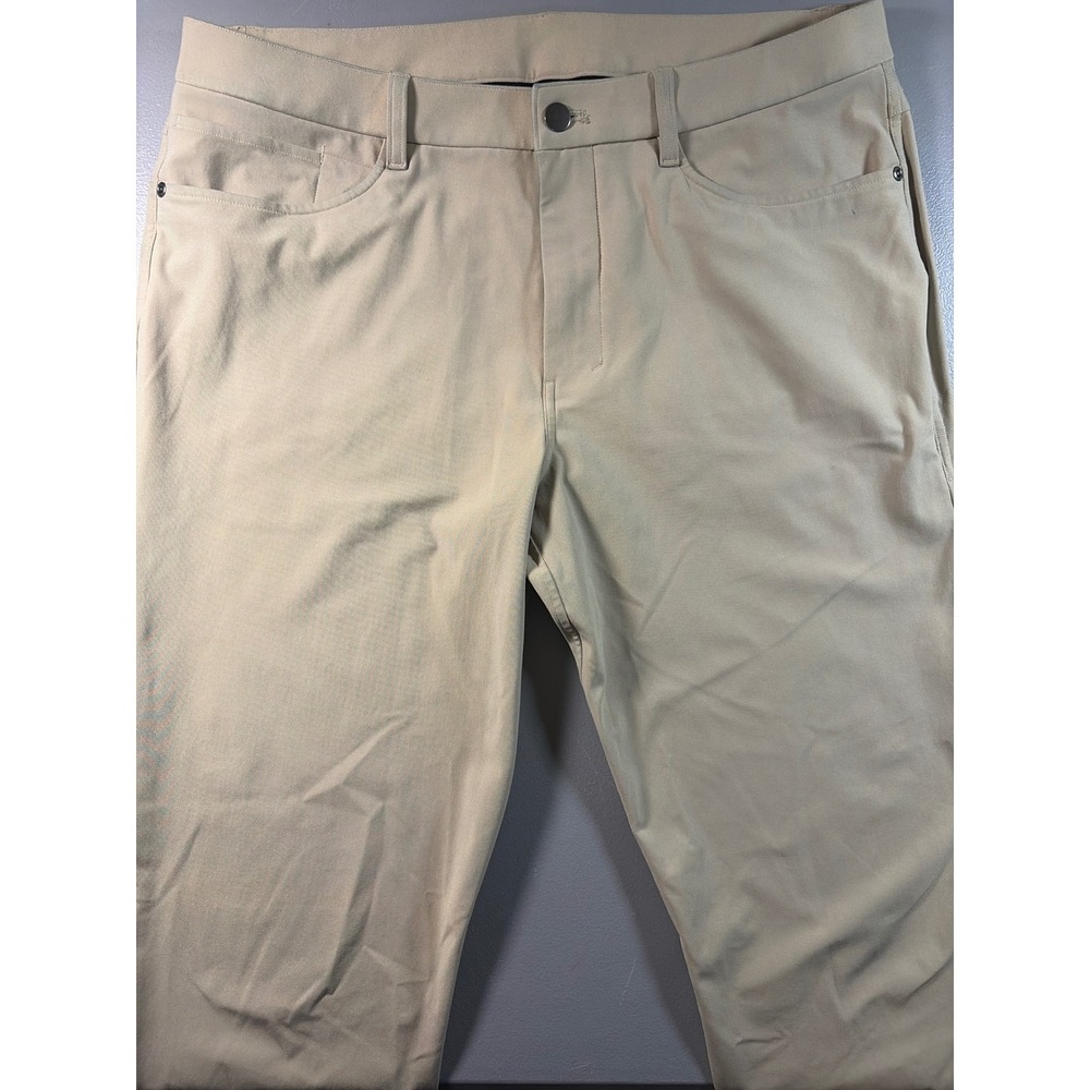 Lululemon Commission Pants Mens 34 Tan Khaki Stretch Golf Chino Trousers